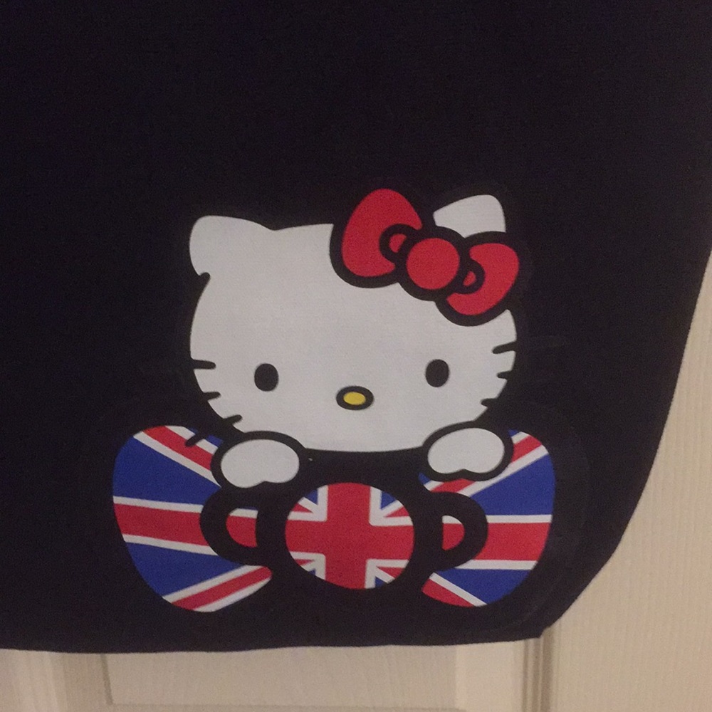 Hello Kitty Tote - Picture 5 of 6